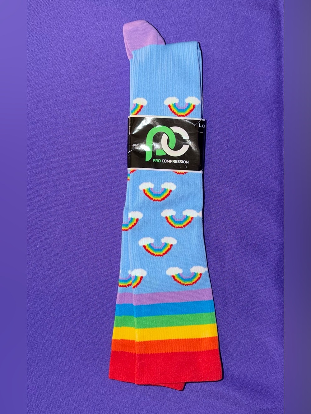 NWT Rainbow and Cloud Pattern Pro Compression Unisex Socks Size L/XL